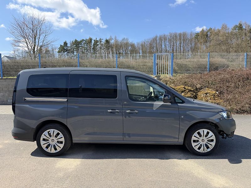 Volkswagen Caddy MAXI 2,0TDi 4x4 7 míst  - fotka 2 z 17