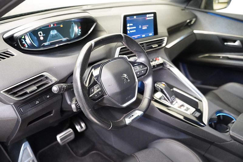 Peugeot 3008 - fotka 14 z 20