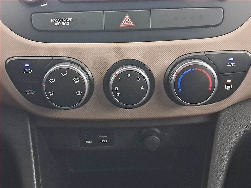 Hyundai i10 (2015) Classic 1.0, ČR,1.maj - fotka 22 z 22