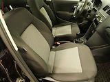 Volkswagen Polo (2010) 1.2i, AC, temp - náhled 11