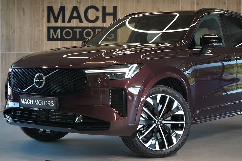 Volvo XC90 T8 PLUS Dark, Vzduch, 360° - fotka 2 z 49