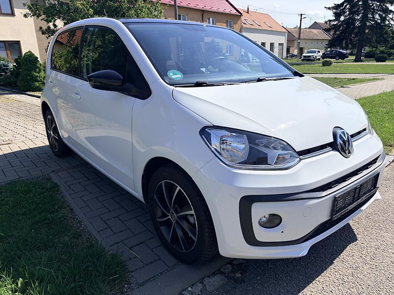 Volkswagen up! - fotka 2 z 24