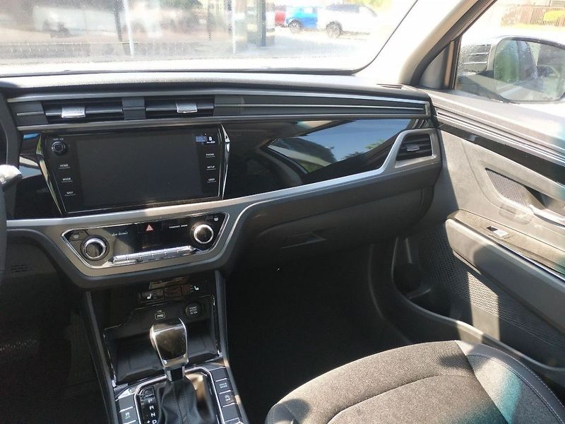 KGM Korando 1.5T, Style+2WD, AT, SKLADEM - fotka 13 z 32