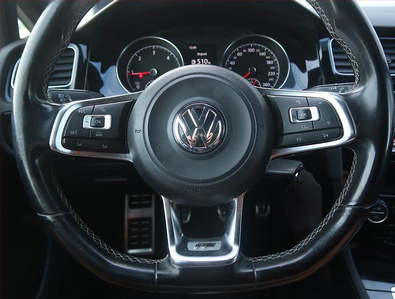 Volkswagen Golf (2014) R-Line 2.0 TDI, Xenony - fotka 15 z 17