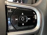 Volvo XC60 B4 AWD Inscription AT8, ČR - náhled 23