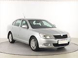 Škoda Octavia (2009) 1.6, Tempomat, Park. senzory - náhled 1
