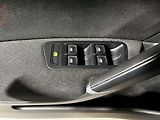 Volkswagen Golf (2016) 1.6 TDi, Allstar, DSG, bixen - náhled 12
