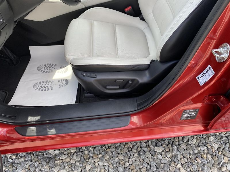 Mazda 6 2.2 SKYACTIVE 175PS 4x4 CR DPH - fotka 98 z 160