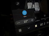 Volvo XC40 B3 CORE AUT CZ 1.maj - náhled 36