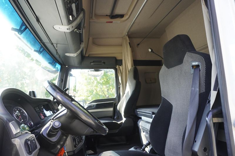 MAN TGX (2021) 18.470 4x4H tractor unit - fotka 13 z 24