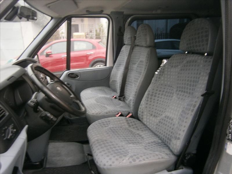 Ford Transit 2,2 TDCI KLIMA 9 MÍST - fotka 12 z 19