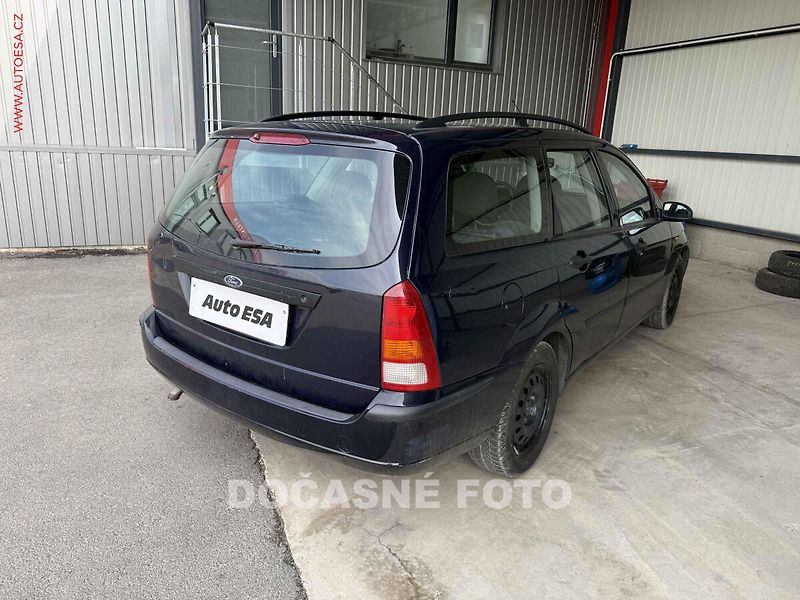 Ford Focus (2004) 1.8TDCi, 2.maj,ČR, AC - fotka 2 z 3
