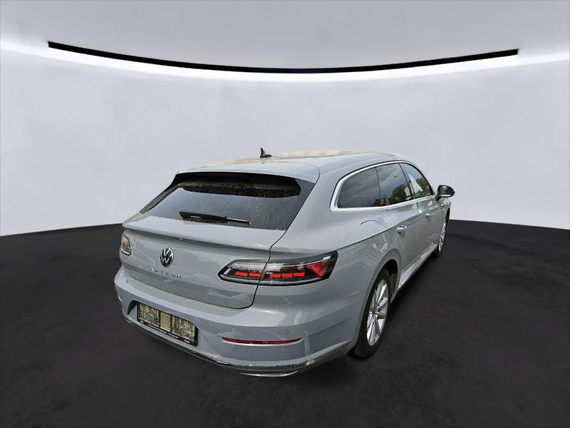 Volkswagen Arteon Shooting Brake 2,0 TDI IQ-LIGHT - fotka 4 z 10