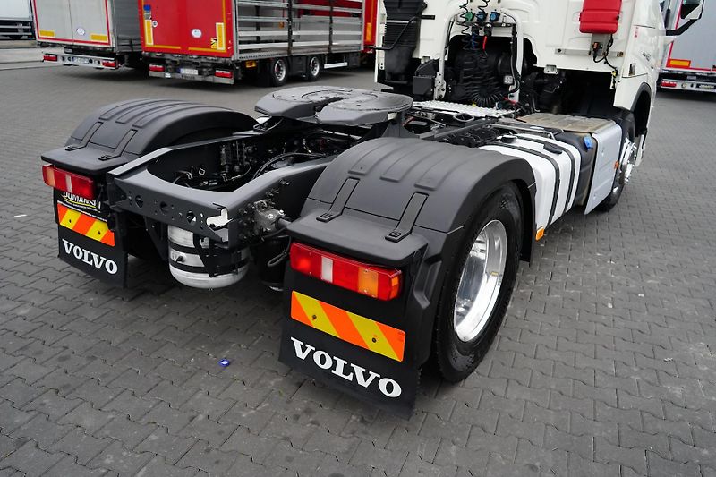 Volvo FM (2022) 460 / E 6 / ACC / PEŁNY ADR /  - fotka 27 z 47