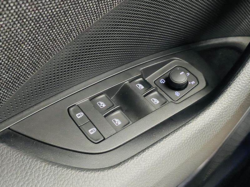 Škoda Kodiaq 2,0 TDI 110kW DSG Selection - fotka 18 z 25