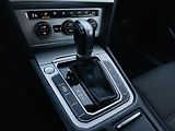 Volkswagen Passat 1.4TSI AUT TAŽNÉ SERVISKA LED - náhled 40