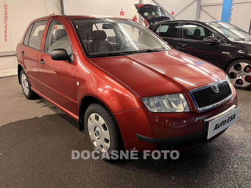 Škoda Fabia (2002) 1.2 i, ČR, Servisní knížka - fotka 1 z 3