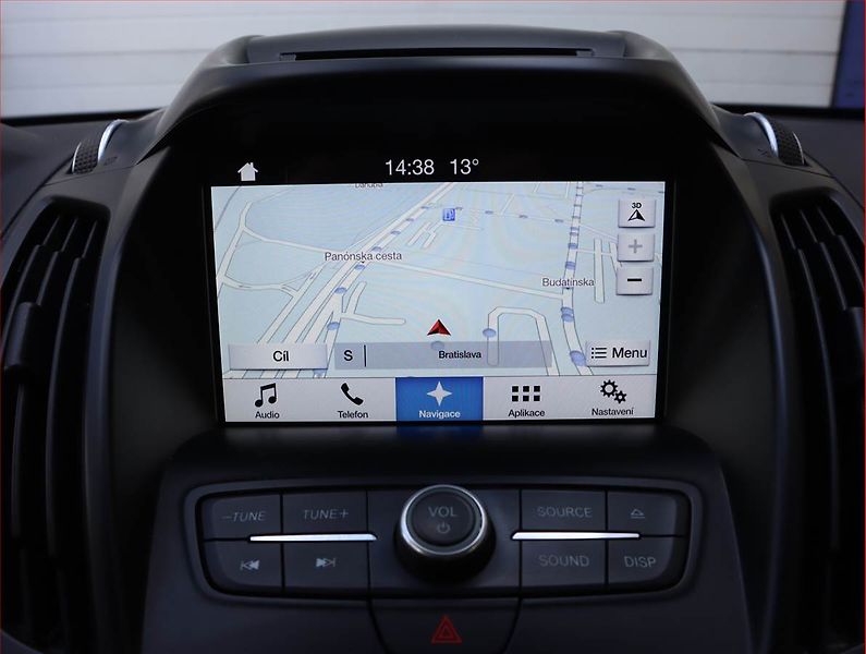 Ford Kuga (2016) 2.0 TDCi, 4X4, Automat, Kůže - fotka 13 z 21