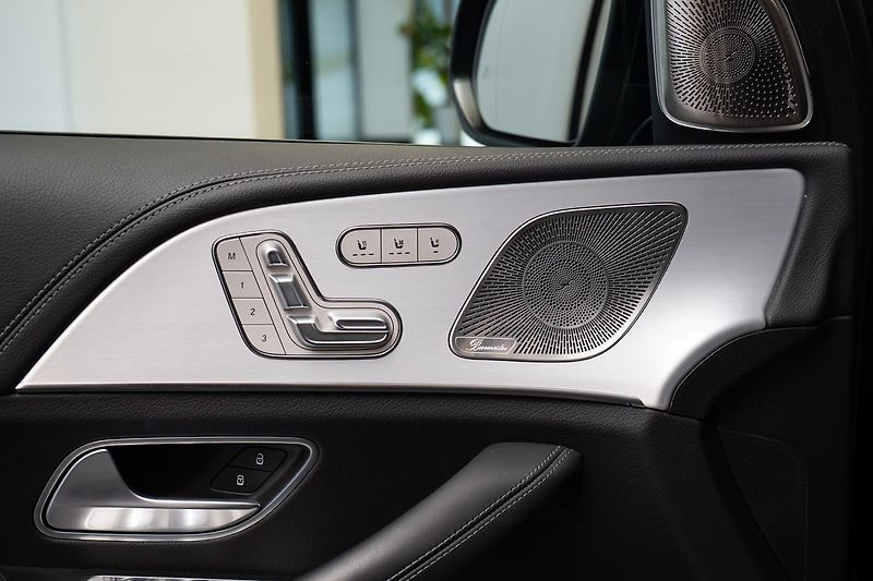 Mercedes-Benz GLS 450d/Burmester/360/Pano/Masážn - fotka 9 z 25