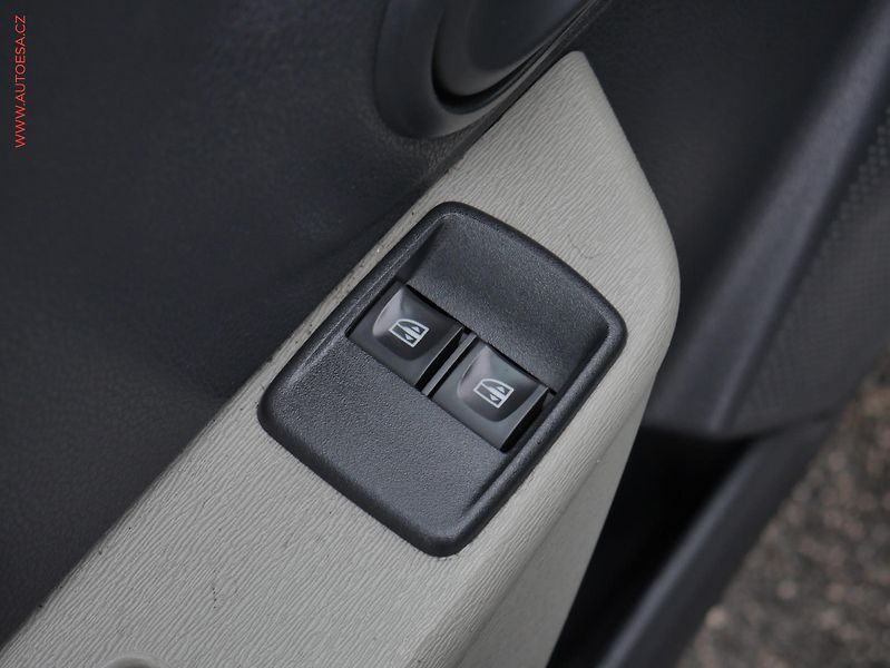 Dacia Lodgy (2015) 1.2 TCe, AC, STK1/28 - fotka 15 z 15