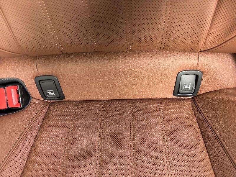 Škoda Superb (2024) 2.0 TDI 4x4 DSG L&K - fotka 28 z 33