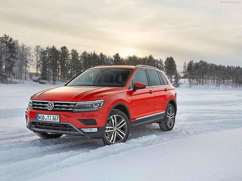 Mezi kvalitní auta pronikly i některé modely vyráběné továrnou Škoda ve východočeských Kvasinách.