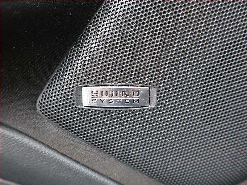 Škoda Octavia (2011) 1.8 TSI, Automat, Serv.kniha - fotka 20 z 20