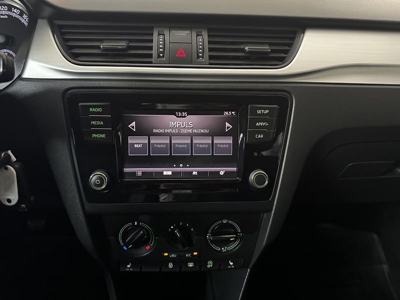 Škoda Rapid (2019) 1.0 TSI 81kw Ambition - CZ - fotka 14 z 22