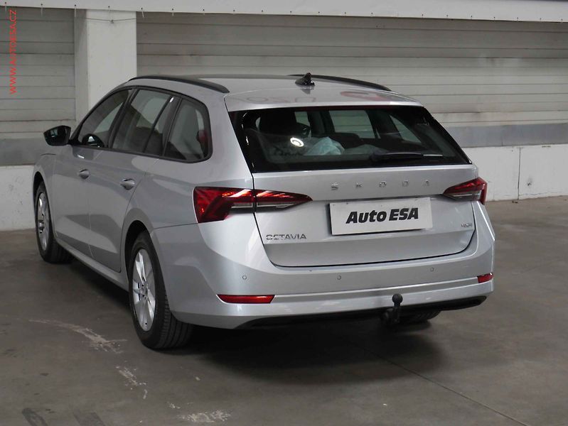 Škoda Octavia (2021) 2.0TDi 4x4, ČR, Ambition - fotka 4 z 24