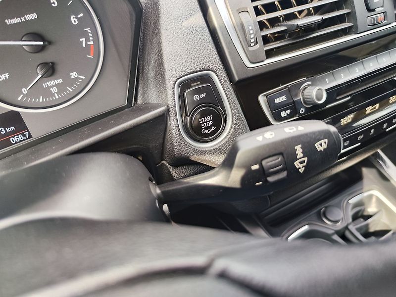 BMW Řada 1 118i Advantage ČR - fotka 25 z 28