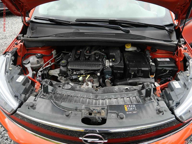 Opel Crossland (2021) 1.2PT, ČR, AC, LED, park - fotka 23 z 24