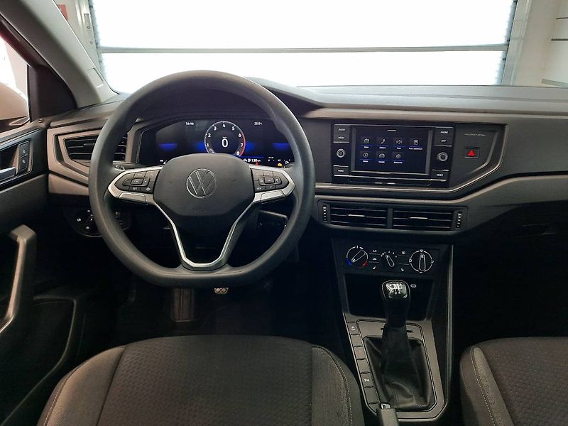 Volkswagen Taigo (2022) 1.0 TSI (70kW/95k) Life - fotka 11 z 26