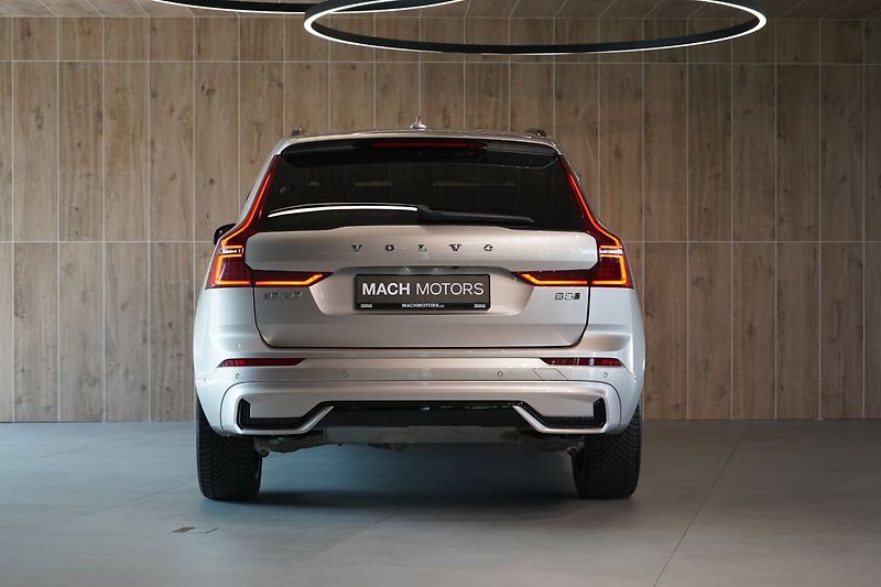 Volvo XC60 B5 PLUS Dark, Harman, 360° - fotka 10 z 42