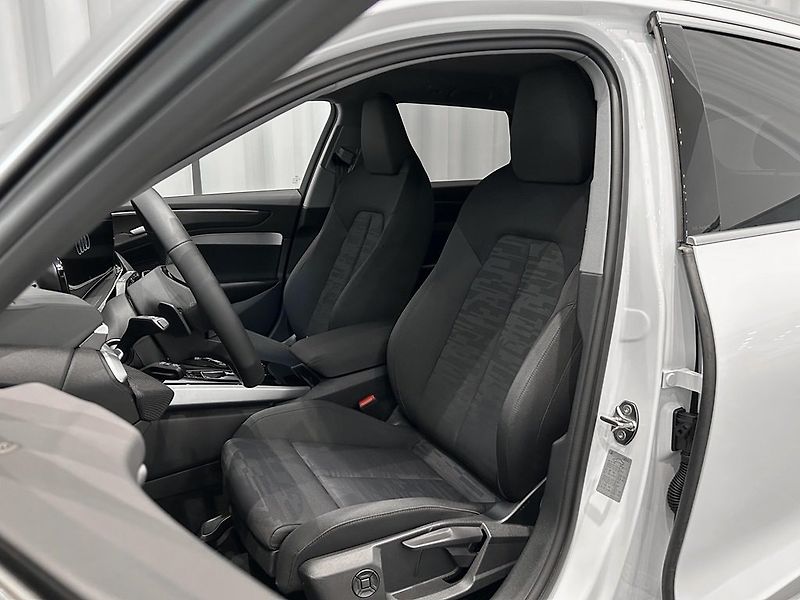 Audi A6 TDI quattro Tech+ NezTo Matrix - fotka 5 z 15