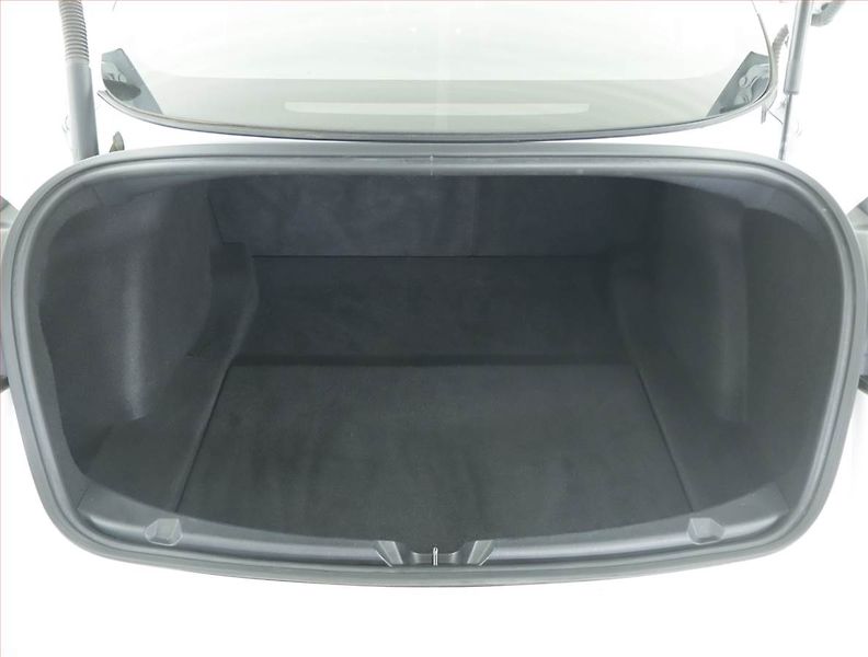 Tesla Model 3 (2021) Long Range 4WD 74kWh, SoH 88% - fotka 14 z 20
