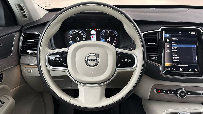 Volvo XC90 2.0 B5 AUT AWD Inscription - fotka 9 z 33