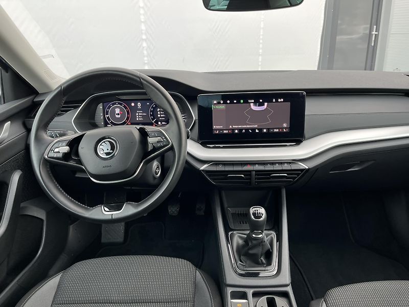 Škoda Octavia 2.0TDi 85kW Selection - fotka 5 z 23