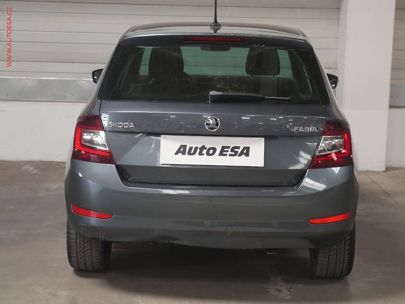Škoda Fabia (2019) 1.0 MPi, Soleil, LED, navi - fotka 5 z 22