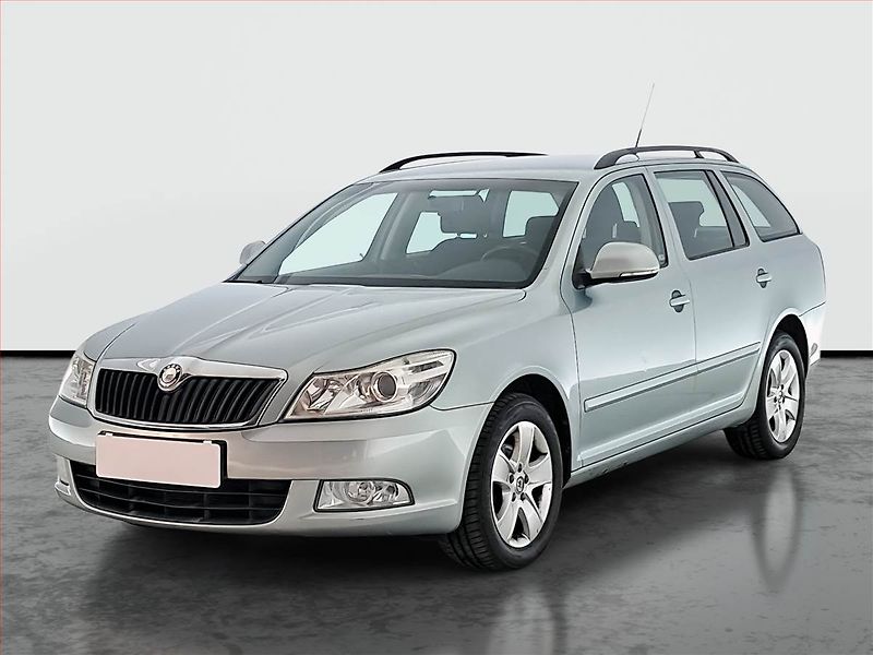 Škoda Octavia (2010) 1.6 TDI, Serv.kniha, Tempomat - fotka 2 z 17