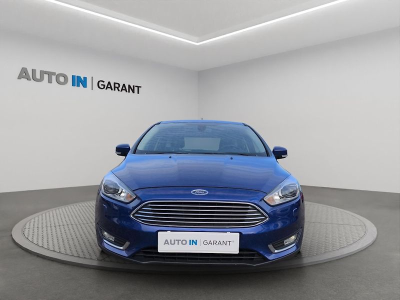Ford Focus (2018) 1.0 EcoBoost 92kW, Serv. kniha - fotka 2 z 23