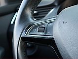 Volkswagen Golf (2017) Highline 1.4 TSI, Automat - náhled 18