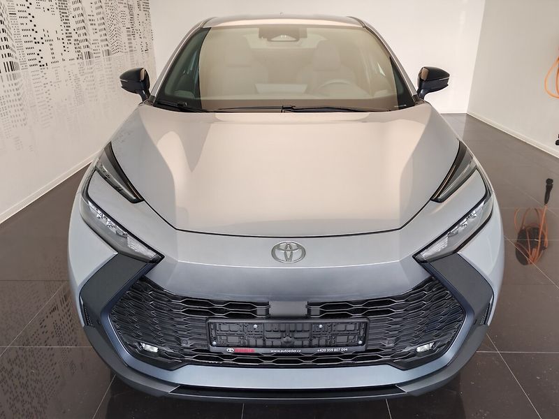 Toyota C-HR 1.8 Hybrid 4x2 Style - fotka 3 z 18