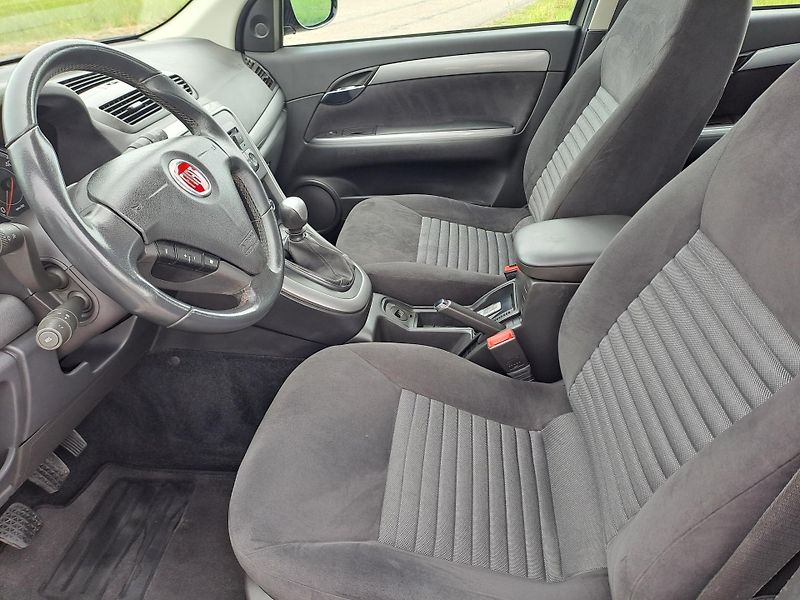 Fiat Croma (2010) 1.9 JTD KLIMA TAŽNÉ - fotka 10 z 31