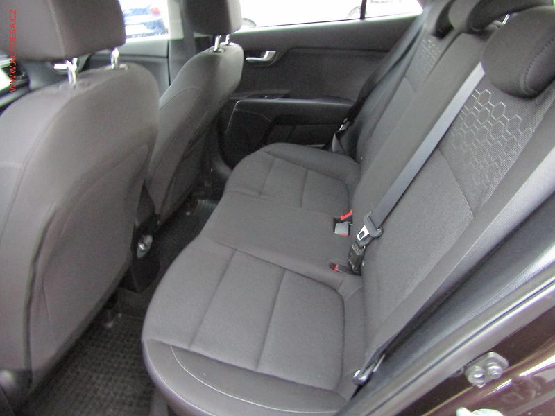 Kia Rio (2019) 1.2i, ČR, AC, park.asist - fotka 10 z 16