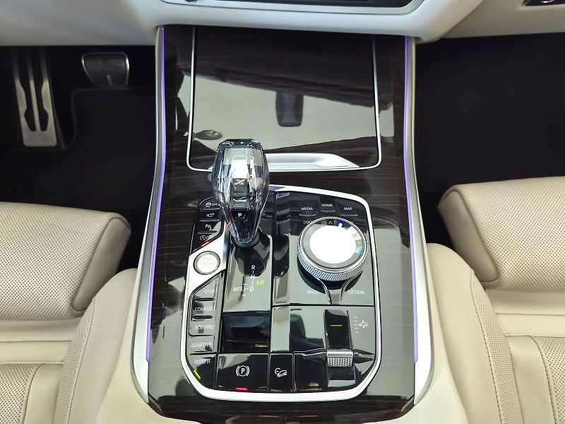 BMW X5 xDrive 30d - fotka 23 z 34