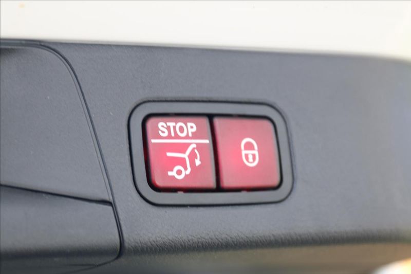 Mercedes-Benz Třídy B 1,3 ČR,DPH,24000KM, Automat - fotka 49 z 52