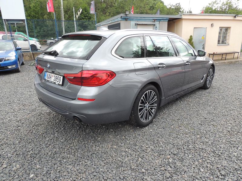 BMW Řada 5 (2017) 520D,Sportline.1.maj,Koup.ČR, - fotka 5 z 44