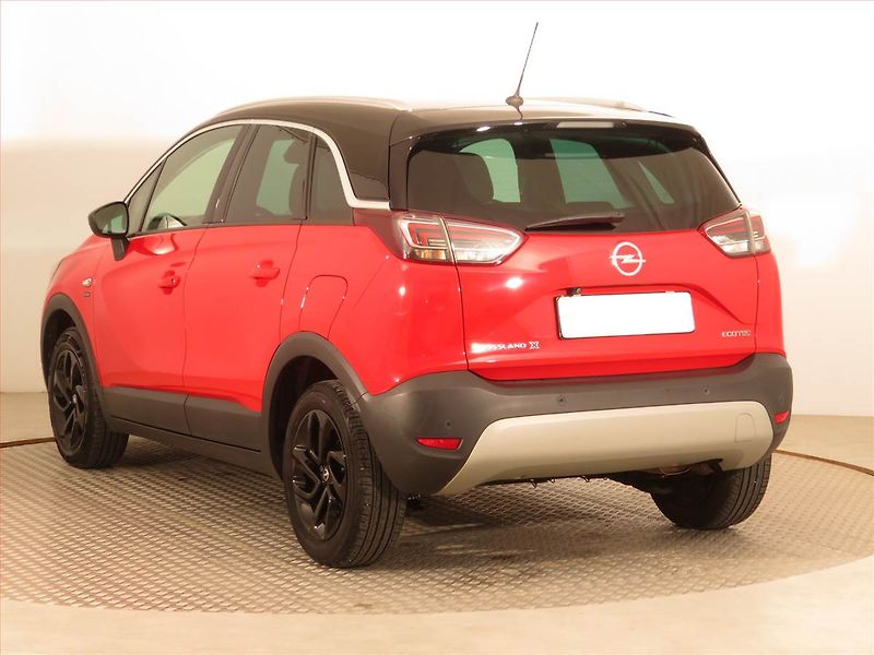 Opel Crossland X (2020) Innovation 1.2 Turbo - fotka 4 z 16