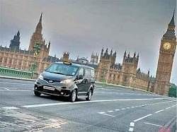 Nissan NV200 jako taxi v Londýně