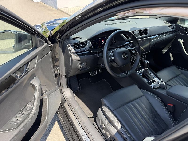 Škoda Superb 2,0TDi 147kW L&K 4x4 aut navi  - fotka 13 z 26